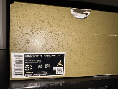 Jordan Air Jordan 4 Retro SE Craft GS Olive Pale Vanilla Boys 5.5Y Sneakers