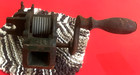ANTIQUE GERMAN GESETZLICH GESCHUIZT CAST IRON CRANK GREEN BEAN FRENCHER SLICER — photo 9