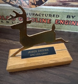 John Deere French Award Arc Les Gray