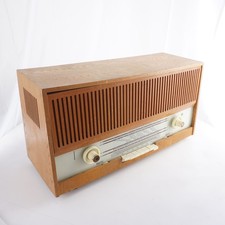 Elprom KB Melodia M 14-c (Kliment Voroshilov Works Sofia) Röhrenradio 1966-1967