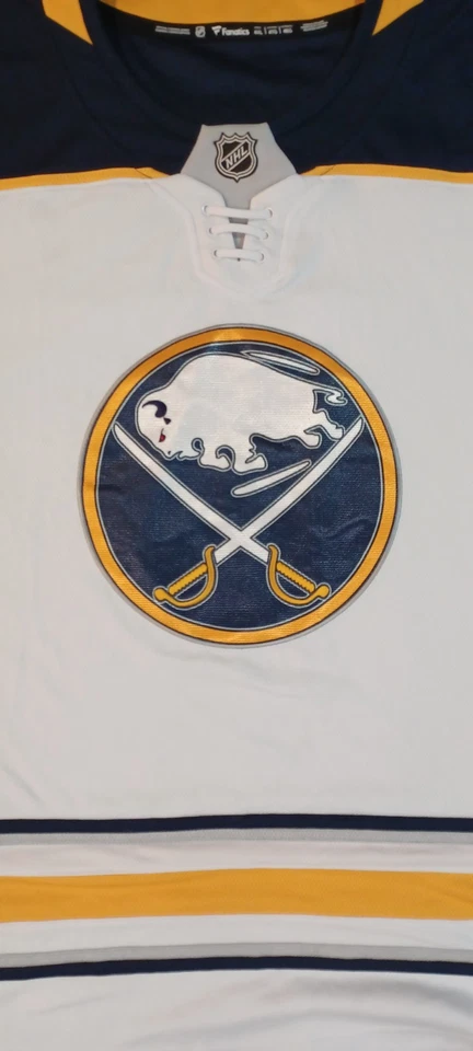 Buffalo Sabres Jersey Fanatics Mens Size 4XL White - Image 3 of 4