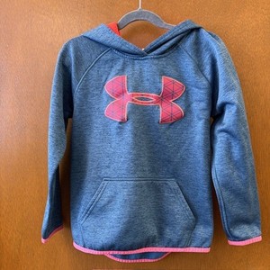 Under Armour Girls' Small 8 Armour Fleece lined w/Mesh hood Jumbo Logo Hoodie