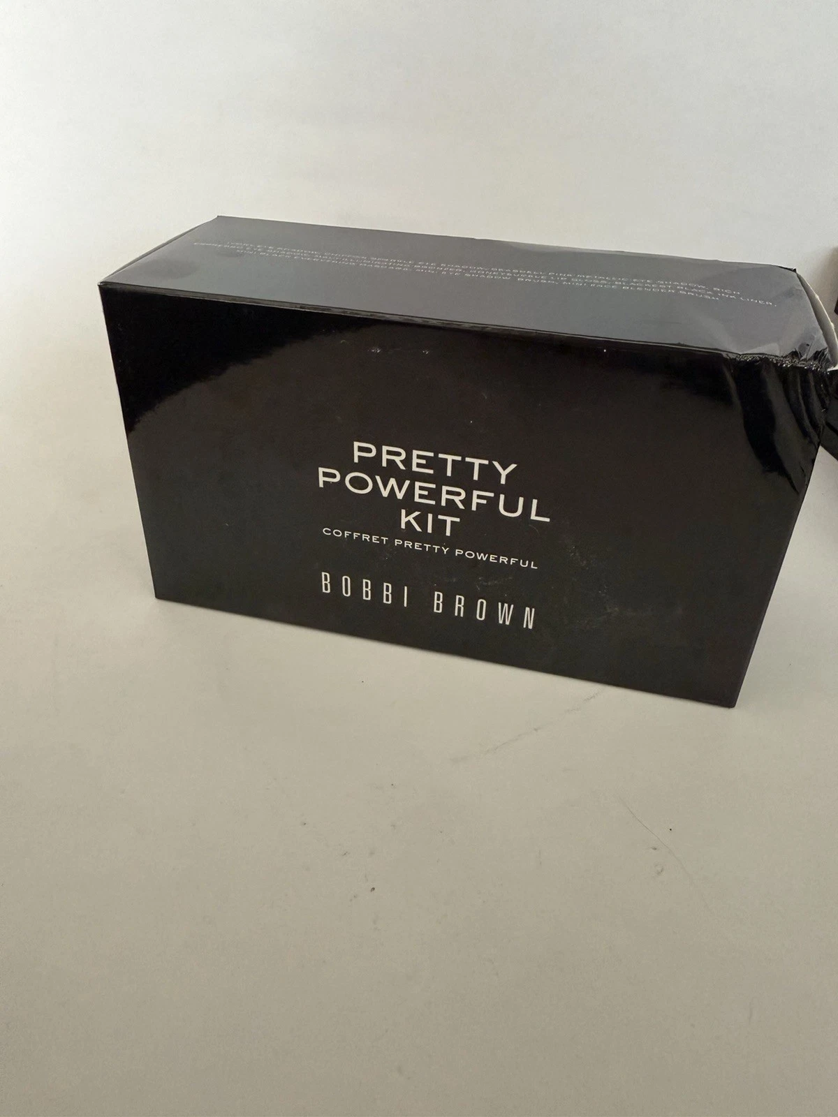 Bobbi Brown Pretty Powerful Kit Eyeshadow Blush Mascara ++ 6pc Set
Opens in a new window or tab