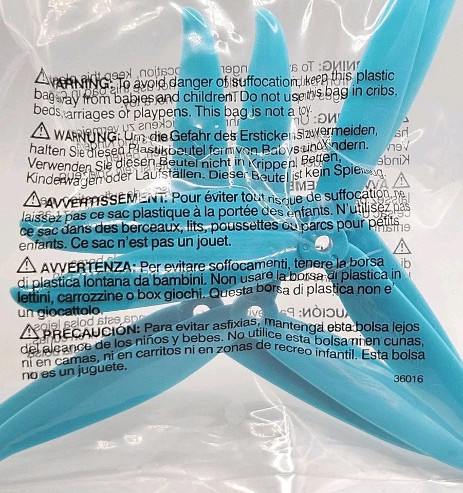 New Blade 7" props Scimitar LRX BLH02557 Multirotor Parts Replacement Parts - Image 2 of 2