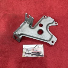 Square body 250 6 Cylinder Accelerator Cable Support Bracket 292 1977 & 1978