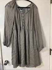 J Crew Women's 100% Silk Chiffon Grey  Long Sleeve Dress Size 12 Lined