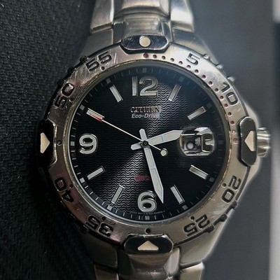 Citizen Eco-Drive WR200 Quartz Date Black Dial SS Bracelet 100m E111-K005795