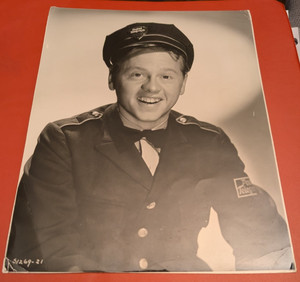 1943 Hollywood 7 1/4 x 9 1/2 Press Glossy Photo-MICKEY ROONEY-THE HUMAN COMEDY