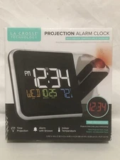 La Crosse Technology Projection Alarm Clock with Indoor Temp - New W85923