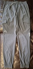 Under Armour Cargo Pants Boys large gray cargo Pennant Woven Joggers NWT