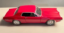 1967 Mercury Cougar XR7 - Sun Star - 1:18 Scale - Diecast - Red
