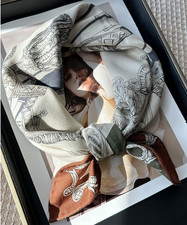 70 Cashmere 30 Silk Scarf Shawl 26'' Bandanna Brown grain Print Square Wrap