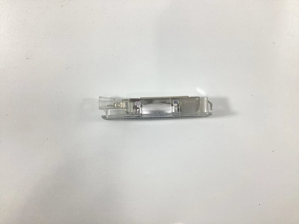 2008-2012 AUDI S5 SUN Visor Vanity Overhead Light 4E0947105; 4D0947105A OEM. - Image 4 of 4