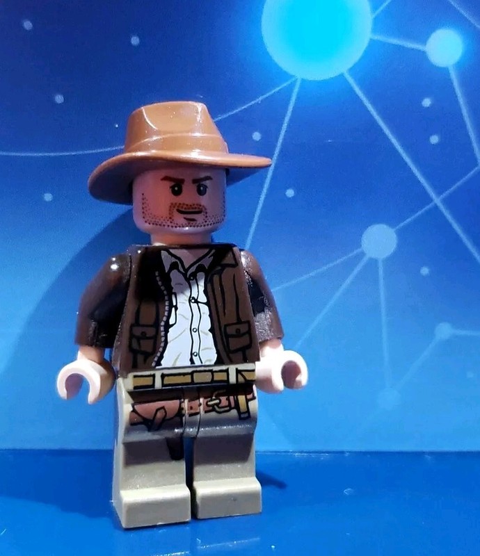 LEGO Indiana Jones Minifigure IAJ001 Sets 7683 7198 7621 7626 7623 Fedora