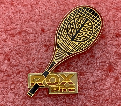 T22 Pins Tournoi De TENNIS LEVALLOIS COUPE vintage lapel pin