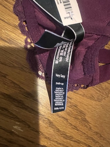 NWT Victoria’s Secret Very Sexy Push-Up Bra 32B Wine Floral Lace #8 - Picture 3 of 3
