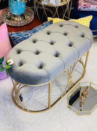 Handmade Tufted oval-shaped velvet stool with Gold metal base - Light GReY - Picture 10 of 17