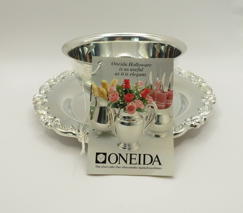 Vintage Oneida Silver Plate Sauce Gravy Bowl with Attached Saucer