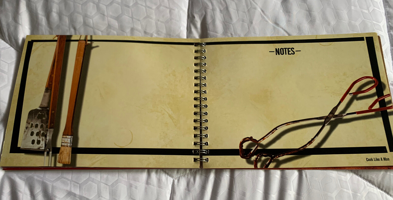 Marlboro Cook Like A Man Cookbook Spiral Bound GRILL IT SMOKE IT BBQ IT 2004