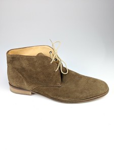 russell and bromley chukka boots