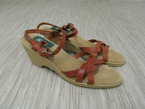 bass shoes womens sandals