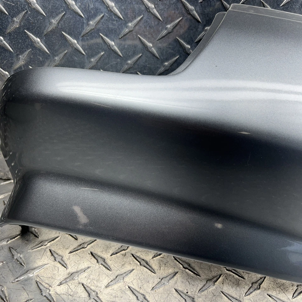 1989 年本田 Pc800 右后备箱盖 81240-MR5-8700  — 第 3/4 张图片