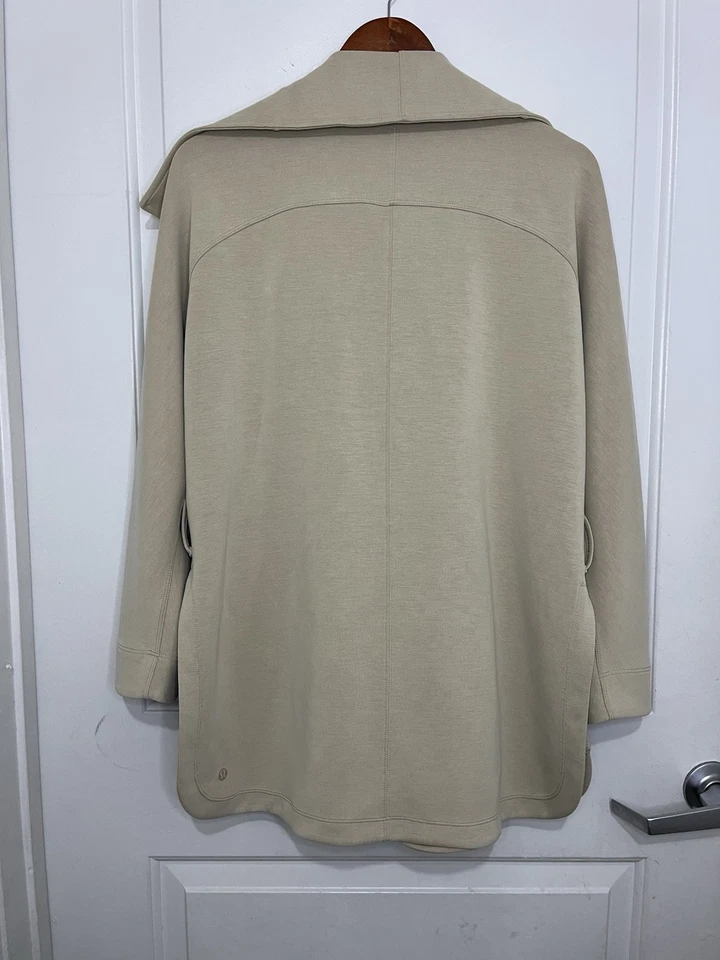 Lululemon Softstreme Belted Wrap Coat Jacket Bone Ivory Size M/L (Missing Belt) - Image 4 of 4