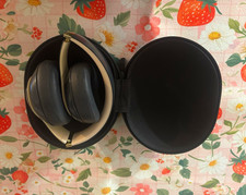 Beats by Dr. Dre Studio2 Wireless Over-Ear Headphones Black/Gold w/ Case