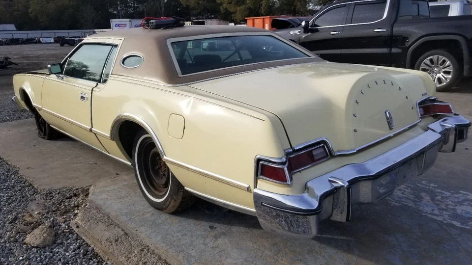 Engine 460 7.5L 1976 LINCOLN CONTINENTAL MARK IV FORD V8  - Image 3 of 4