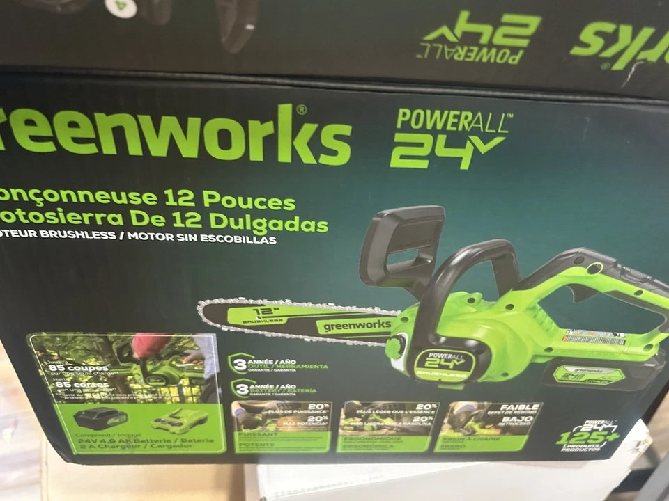 Motosierra compacta inalámbrica sin escobillas Greenworks 24V 12" batería y cargador de 4,0 Ah Foto 4 de 4
