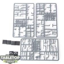 Tomb Kings of Khemri - 6 Tomb Kings Skeleton Warriors/Archers - teilweise gebaut