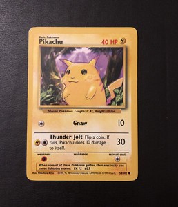 1999 Base Set Unlimited Pikachu 58//102 Good Condition Pokemon Yellow Cheeks WOTC