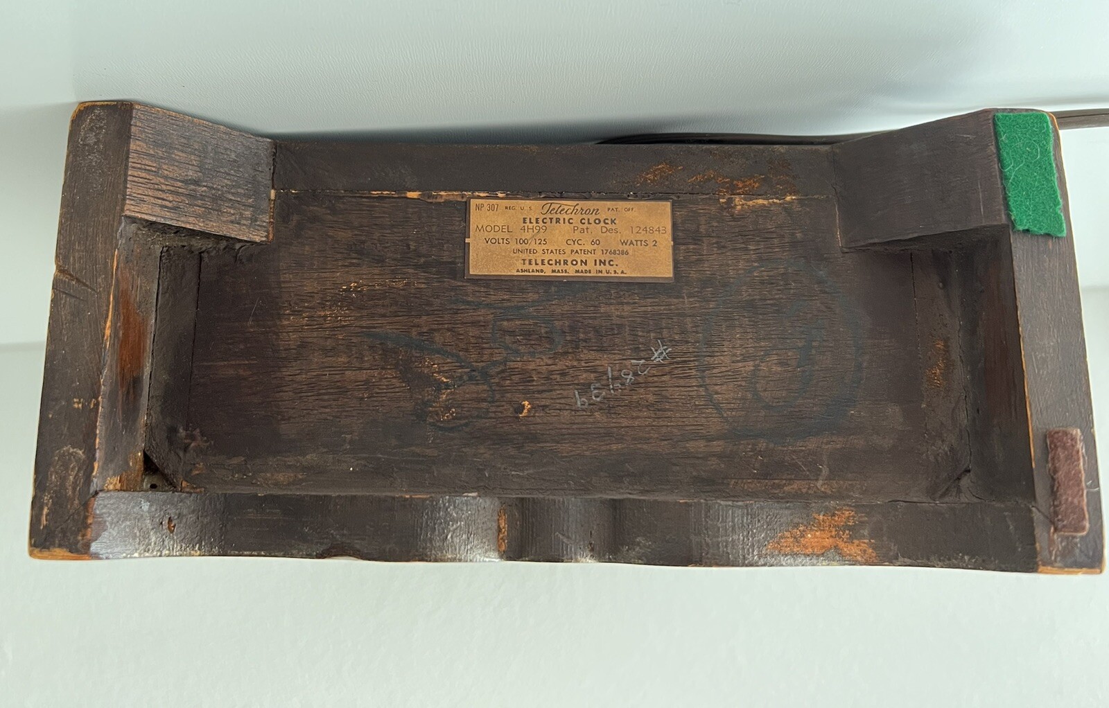 Telechron Vtg 1940s Knickerbocker Wood Mantel Clock Model 4H99 Works