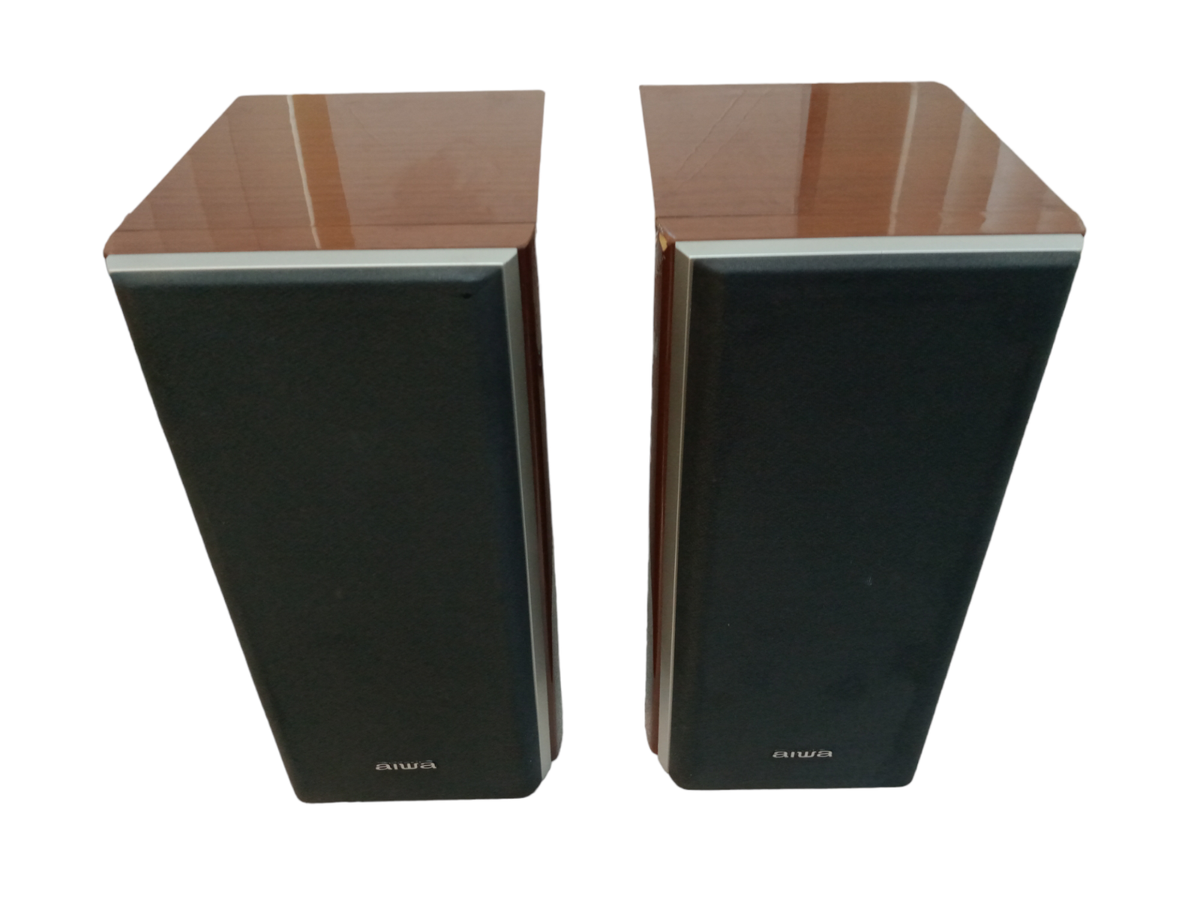 Pair of Aiwa SX-LM99 6Ω Glossy Wood Bookshelf Speakers for Stereo