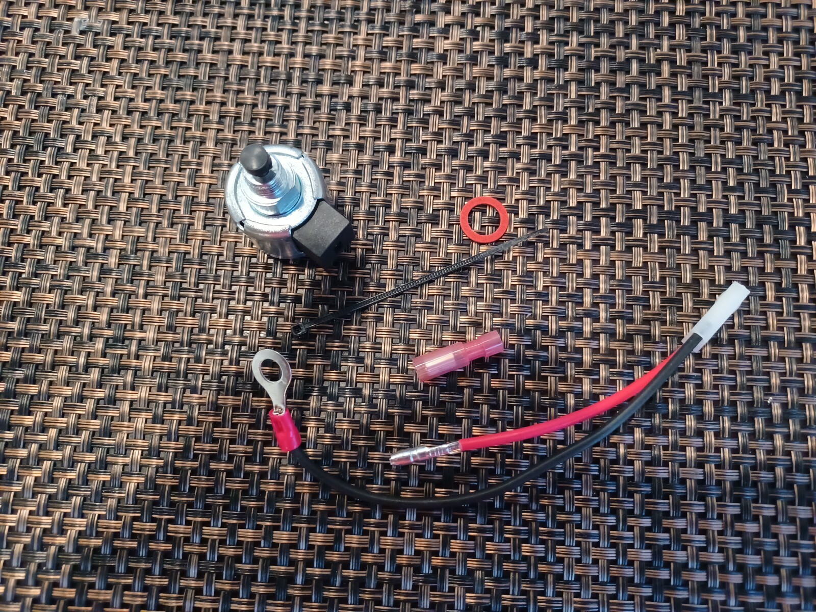 CARBURETOR fuel gas shutoff SOLENOID KOHLER CV11 CV12 CV12.5 CV13 CV14