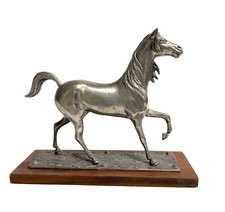 Statue en ETAIN - Cheval - Etalon - les Etains du Faucon Paris - 30 x 27 cm