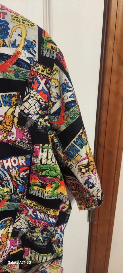 Exfoliante de enfermeras Marvel Comics talla L 2012 Marvel & Subs. Uniformes Cherokee Foto 4 de 4