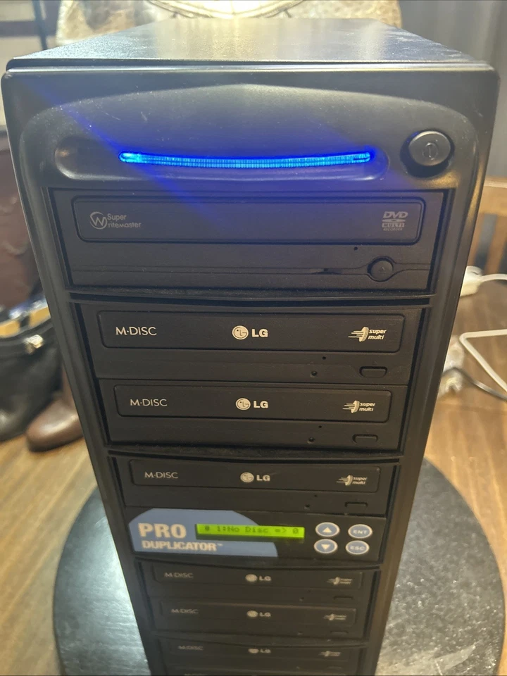 Pro Duplicator DVD/CD 8-Disc Copy Tower - Image 4 of 4