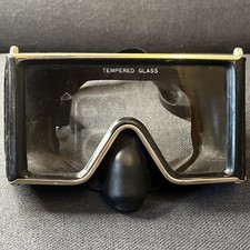Vintage US Divers Aqua Lung Wrap Around Scuba Dive Mask Goggles Tempered Glass