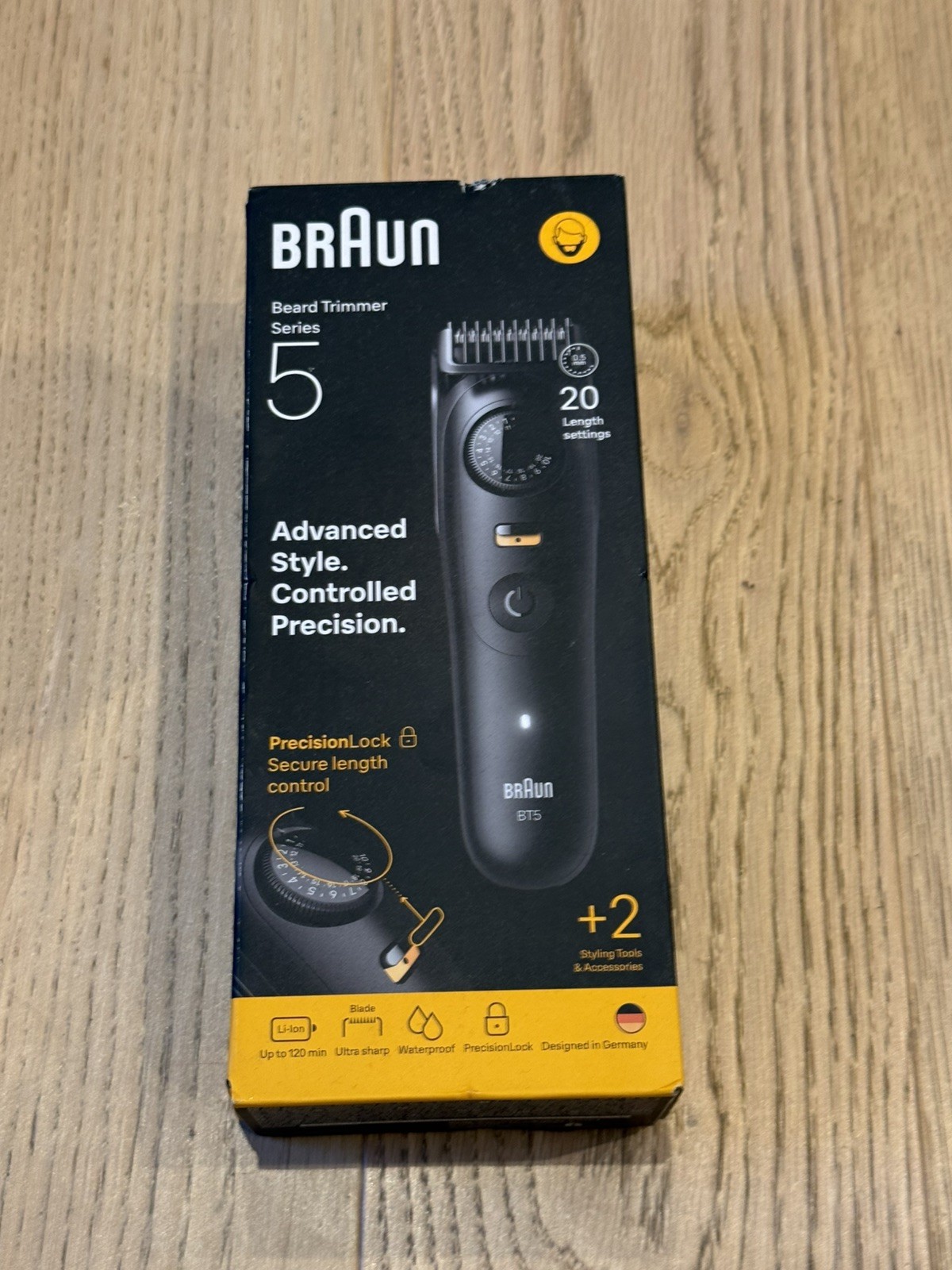 BRAUN Beard Trimmer Series 5 |BT 5500 |Black,The box has been opened for a photo