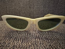 Cool-Ray Polaroid Sunglasses 115, Vintage. Pearl Frames