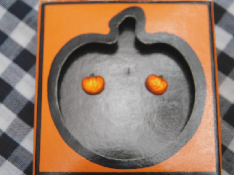 Vintage Halloween Miniature Pumpkin Pierced Earrings Bavarian Glass