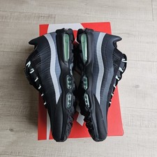 Scarpe da ginnastica Nike Air Max 95 Ultra nere in schiuma come nuove taglia 10 IB7681 004