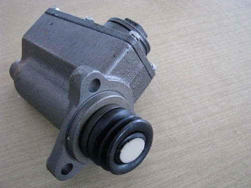 Gaz 51, 63, 24 ( Wolga ), Master Brake Cylinder New, Circuit, Front-Mounting