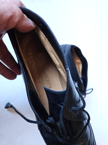 Bottega Veneta Oxford Ankle Booties Black Textured Leather Tassel 40 9.5 - Picture 6 of 7