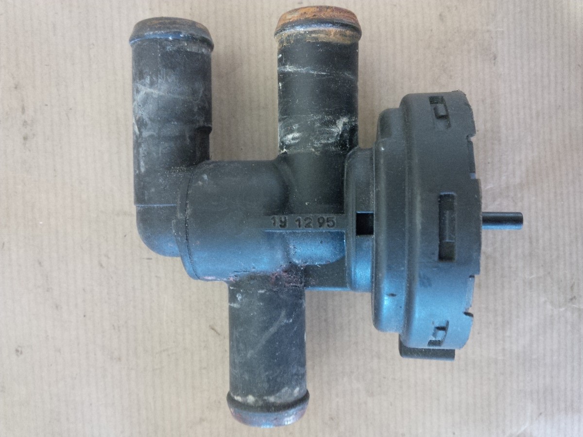 WATER INLET HEATER VALVE OMEGA B X25XE Y26SE X30XE Y32SE GM  