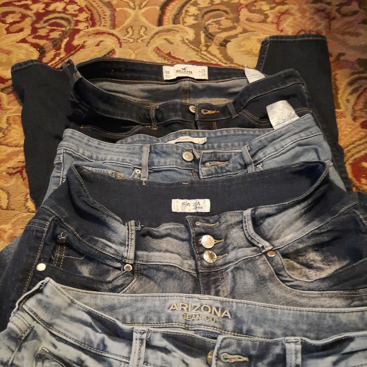 Lot Of 4 Pairs Of Jeans Size 9 Hollister Leci Arizona Saza