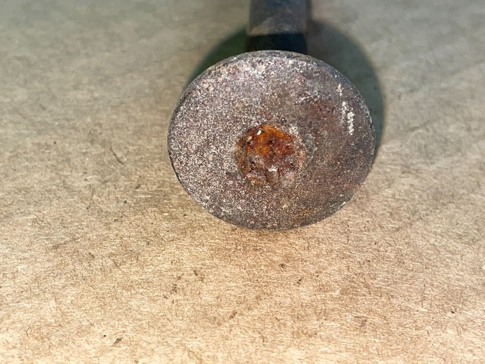 Corvette center bolt valve cover torx head screw w/stud LT1 OEM 93,94