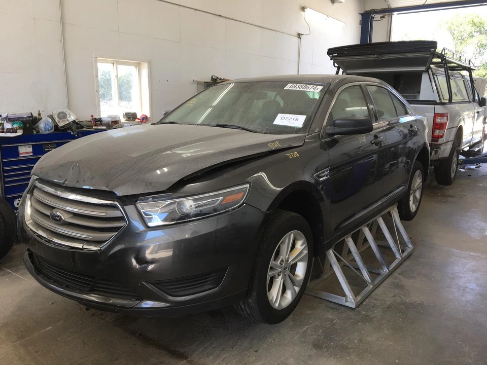 Medidor de velocímetro usado se adapta a: Ford Taurus Cluster 2016 MPH ID GG1T-10849-CD grado Foto 2 de 4