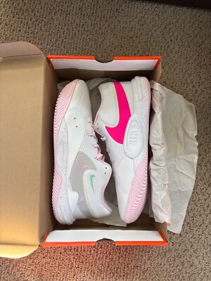Size 13 - Nike Hyperquick SE White Pink Foam, brand new, extra laces